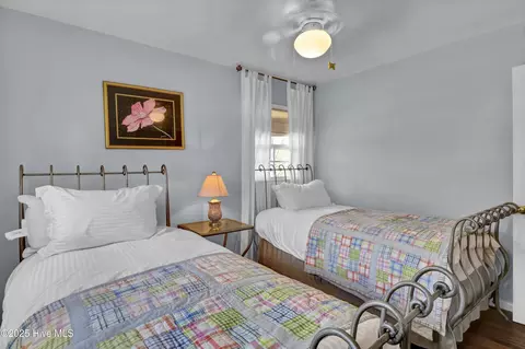 Bedroom - 5370 Slocum Trl, Atkinson, NC 28421 photo 14 of 15