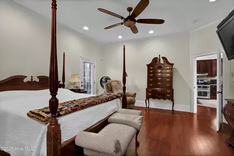 Bedroom - 5370 Slocum Trl, Atkinson, NC 28421 photo 9 of 15
