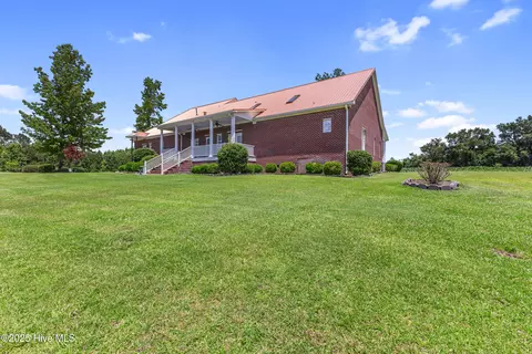 Exterior - 5370 Slocum Trl, Atkinson, NC 28421 photo 5 of 17