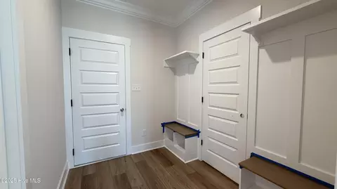 Entry Way - 295 E Ivybridge Dr, Hubert, NC 28539 photo 3 of 4