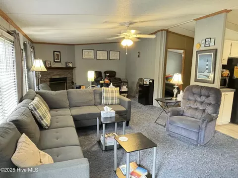 116 Bowles Place Dr, Como, NC 27818 photo 3