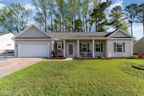 180 Oak Crest Cir, Longs, SC 29568