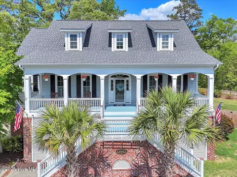 10248 Mariners Cove Ct, Belville, NC 28451