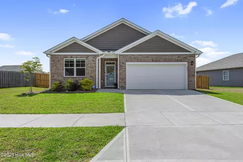 256 Tributary Cir, Wilmington, NC 28401