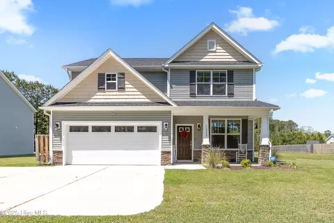 1255 Old Folkstone Rd, Sneads Ferry, NC 28460