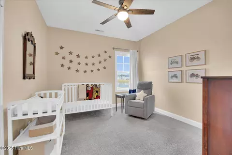 Bedroom - 201 E Barred Owl Dr, Hampstead, NC 28443 photo 5 of 10
