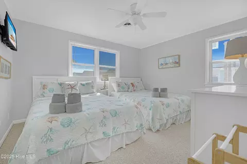 Bedroom - 426 SW 3rd St, Sunset Beach, NC 28468 photo 3 of 3