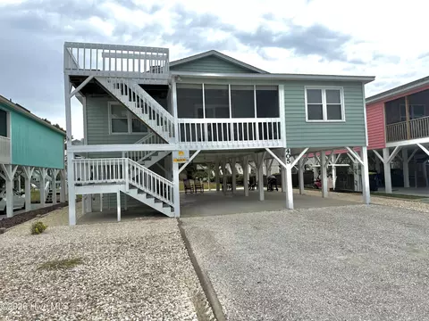 405 5th St SW, Sunset Beach, NC 28468