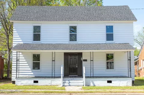915 N Broad St, Edenton, NC 27932