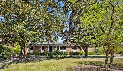 417 Arbor Way, Wilmington, NC 28409