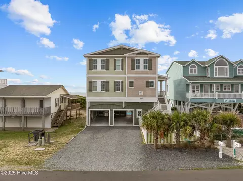 911 Ocean Blvd W, Holden Beach, NC 28462