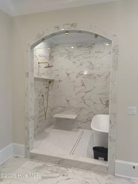 Bath - 7 Ridgeland St, Pinehurst, NC 28374 photo 2 of 8