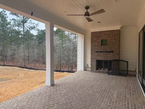 Exterior - 7 Ridgeland St, Pinehurst, NC 28374 photo 2 of 3