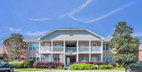 4405 Jay Bird Cir #103, Wilmington, NC 28412