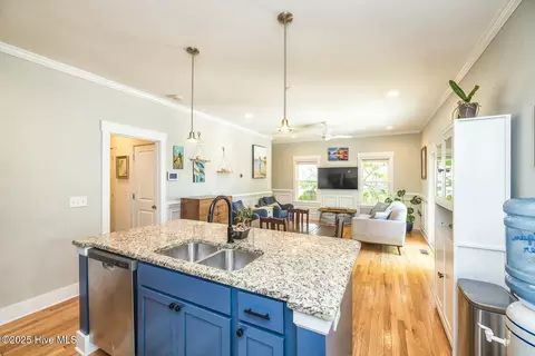 Kitchen - 1515 Hooper St, Wilmington, NC 28401 photo 8 of 9