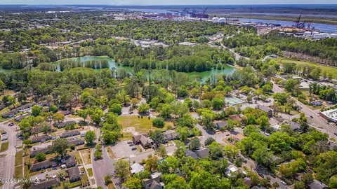 View/Area - 1515 Hooper St, Wilmington, NC 28401 photo 1 of 6