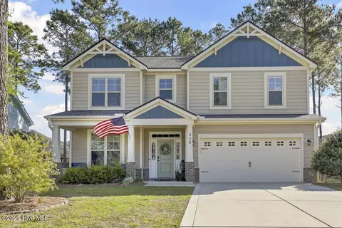 438 Canvasback Ln, Sneads Ferry, NC 28460