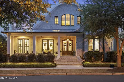 900 Midnight Channel Rd, Wilmington, NC 28403