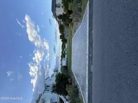 1106 E Yacht Dr, Oak Island, NC 28465