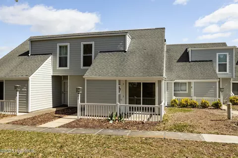 130 Salter Path Rd #82, Pine Knoll Shores, NC 28512