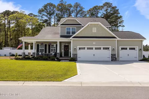969 Appaloosa Trl, Grimesland, NC 27837