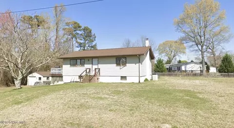 117 Navajo Trl, Hertford, NC 27944