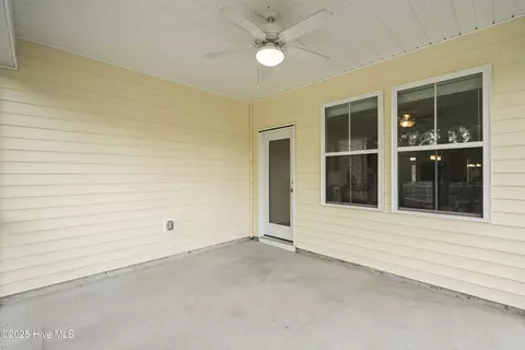Exterior - 208 Bachmans Trl, Hampstead, NC 28443 photo 3 of 6