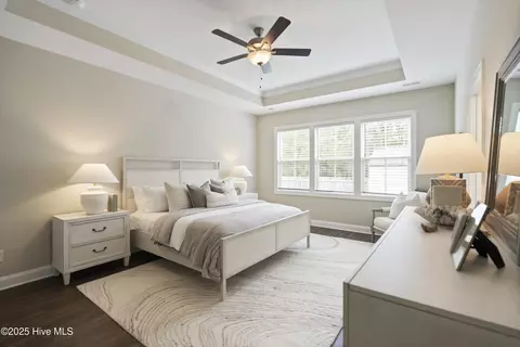 Bedroom - 208 Bachmans Trl, Hampstead, NC 28443 photo 1 of 7