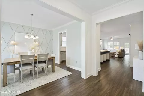 Entry Way - 208 Bachmans Trl, Hampstead, NC 28443 photo 1 of 5