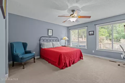 Bedroom - 15 Garner Ln, Pinehurst, NC 28374 photo 5 of 6
