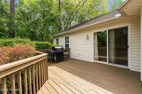 Exterior - 15 Garner Ln, Pinehurst, NC 28374 photo 7 of 13