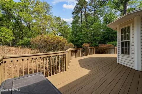 Exterior - 15 Garner Ln, Pinehurst, NC 28374 photo 9 of 13