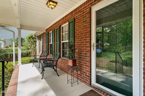 Exterior - 15 Garner Ln, Pinehurst, NC 28374 photo 5 of 13