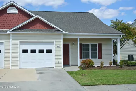 105 Palmetto Place Cir, Beaufort, NC 28516