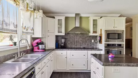 Kitchen - 4657 Ray Rd, Spring Lake, NC 28390 photo 2 of 3