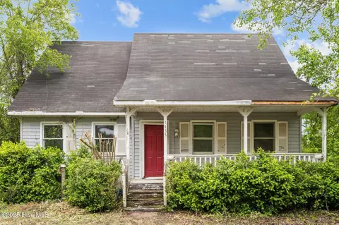 1435 Durwood Evans Rd, Beulaville, NC 28518