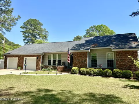 12501 Argyleshire Rd, Laurinburg, NC 28352