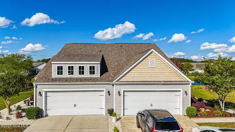 1055 Chadsey Lake Dr, Carolina Shores, NC 28467