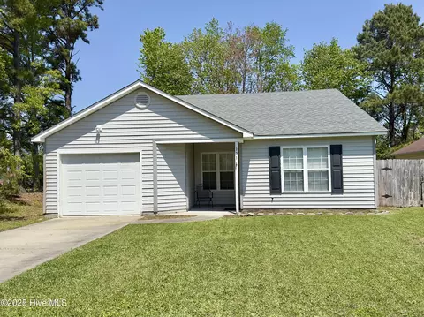 101 Jer Mar Dr, Havelock, NC 28532