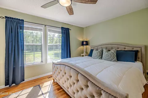 Bedroom - 169 Pearsons Ln, Hampstead, NC 28443 photo 1 of 12