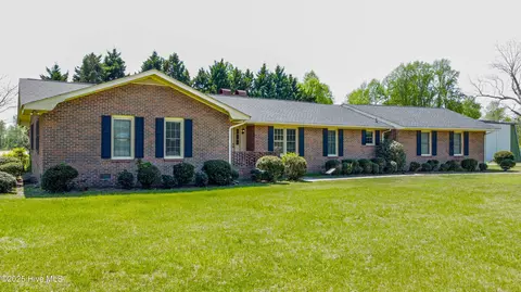 300 Jordan Loop Rd, Tyner, NC 27980