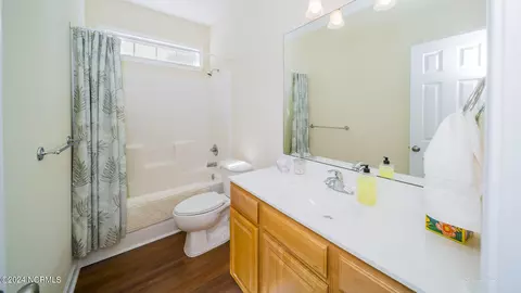 Bath - 711 E Pipers Gln, Shallotte, NC 28470 photo 3 of 3
