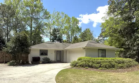 6729 Cable Car Ln, Wilmington, NC 28403