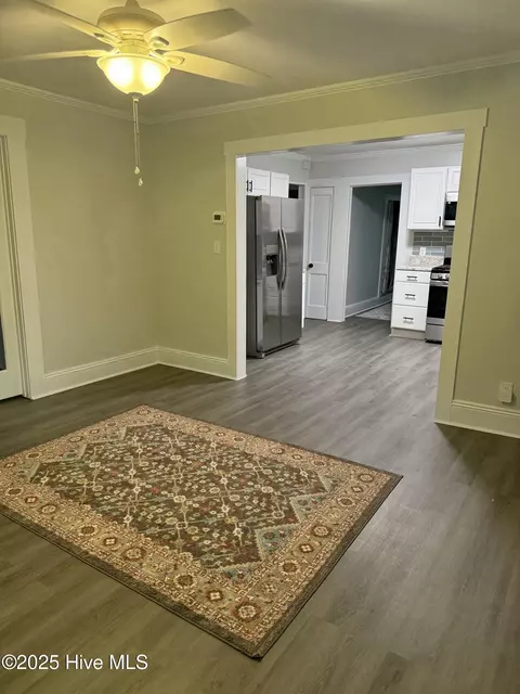 Dining - 109 Pineview St, Havelock, NC 28532 photo 3 of 3
