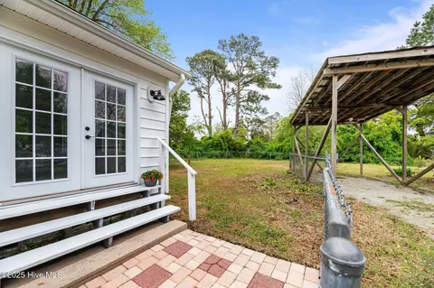 Exterior - 109 Pineview St, Havelock, NC 28532 photo 6 of 13