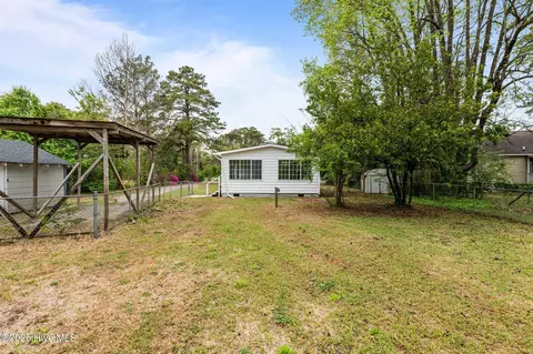 Exterior - 109 Pineview St, Havelock, NC 28532 photo 8 of 13