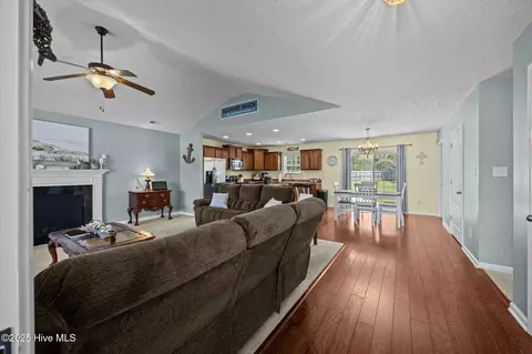 111 Apple Dr, Havelock, NC 28532 photo 7