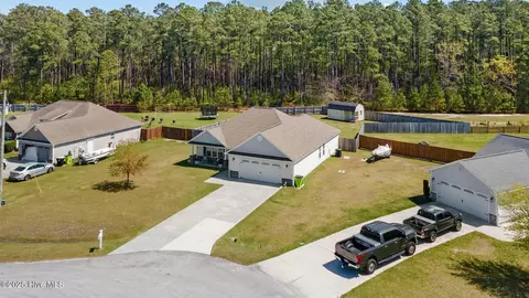 111 Apple Dr, Havelock, NC 28532 photo 30