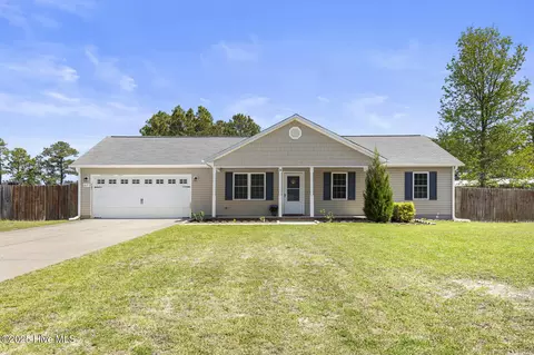 217 Michel Ct, Hubert, NC 28539