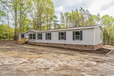 175 Deforest Dr, Carthage, NC 28327 photo 3